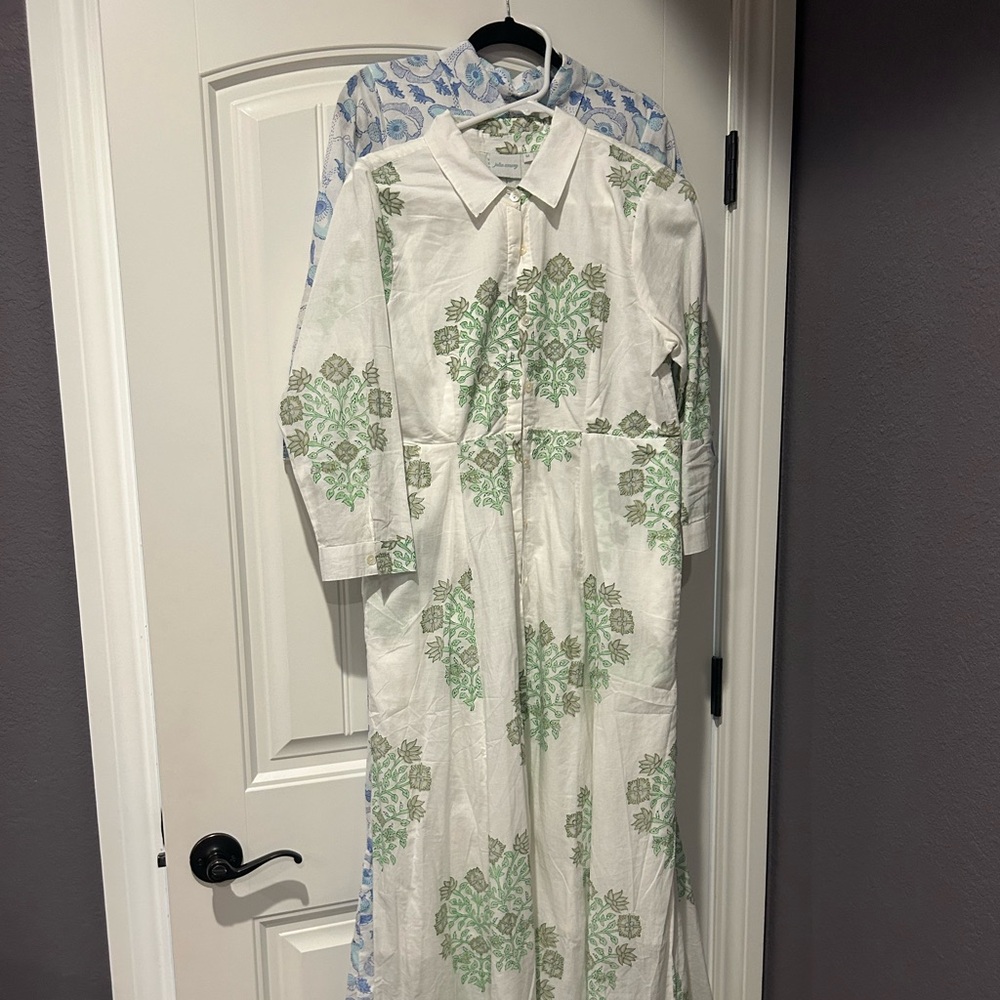 JULIA AMORY, medium, green block print, worn once!